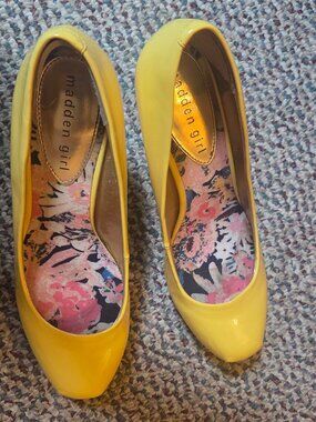 Madden girl yellow heels